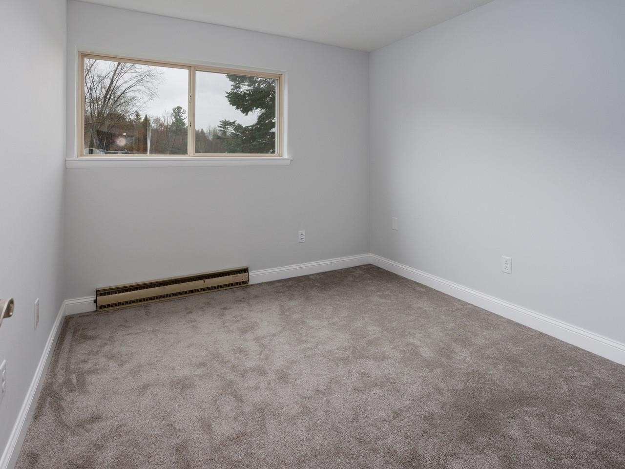 92 Quarry Hill Road, Unit 11 South Burlington, VT 05403 - Photo 12 of 23