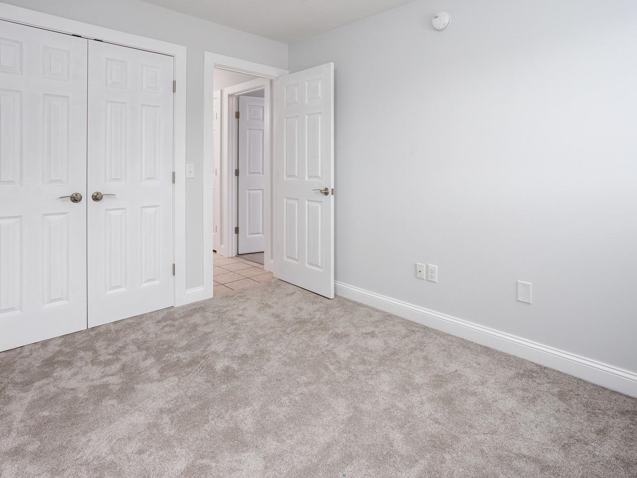 92 Quarry Hill Road, Unit 11 South Burlington, VT 05403 - Photo 13 of 23