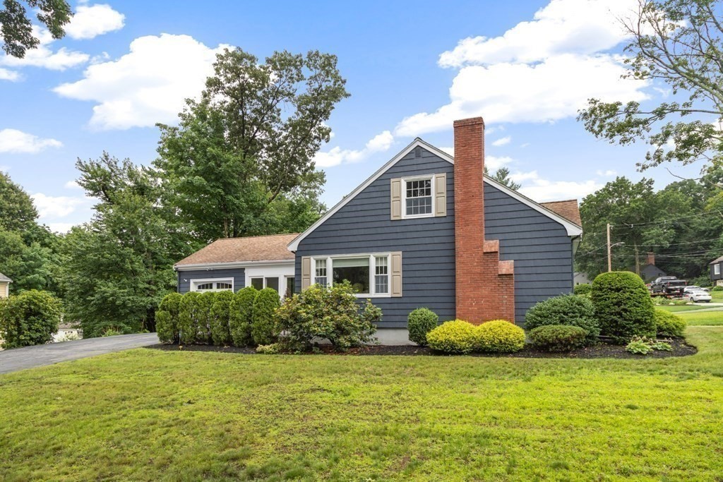 15 Longbow Road Lynnfield, MA 01940 - Photo 39 of 42 Gallery Image 39