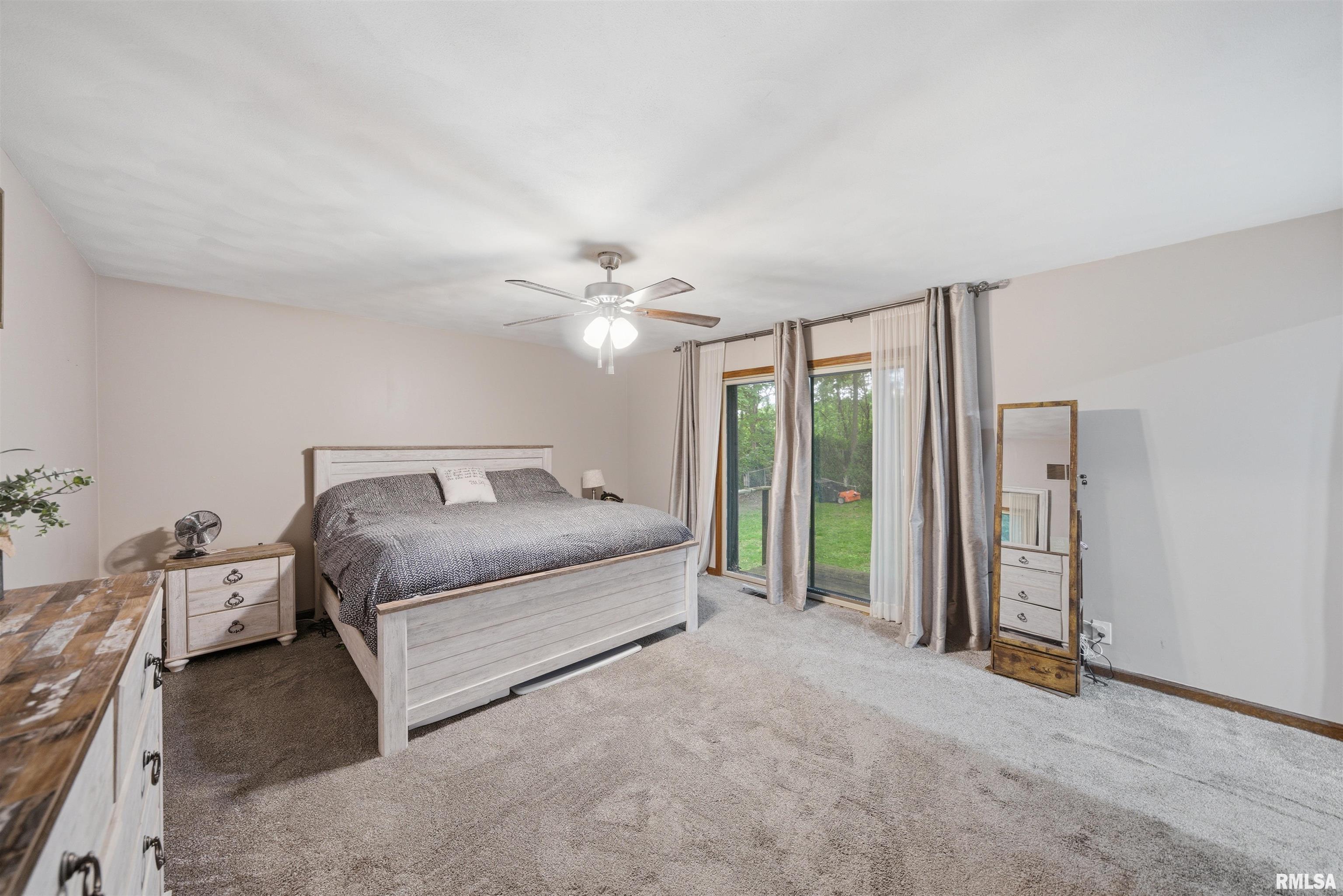 6229 North Post Oak Road Peoria, IL 61615 - Photo 21 of 56 Gallery Image 21