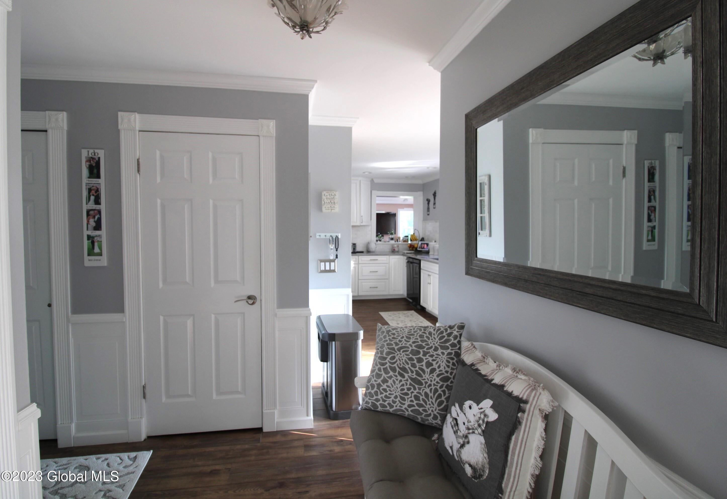 2725 Ridge Road Glenville, NY 12302 - Photo 15 of 73 hall31