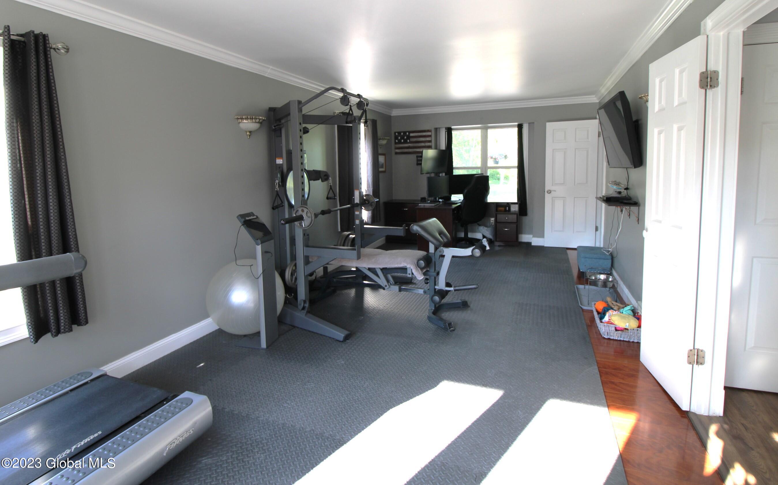 2725 Ridge Road Glenville, NY 12302 - Photo 31 of 73 gym3