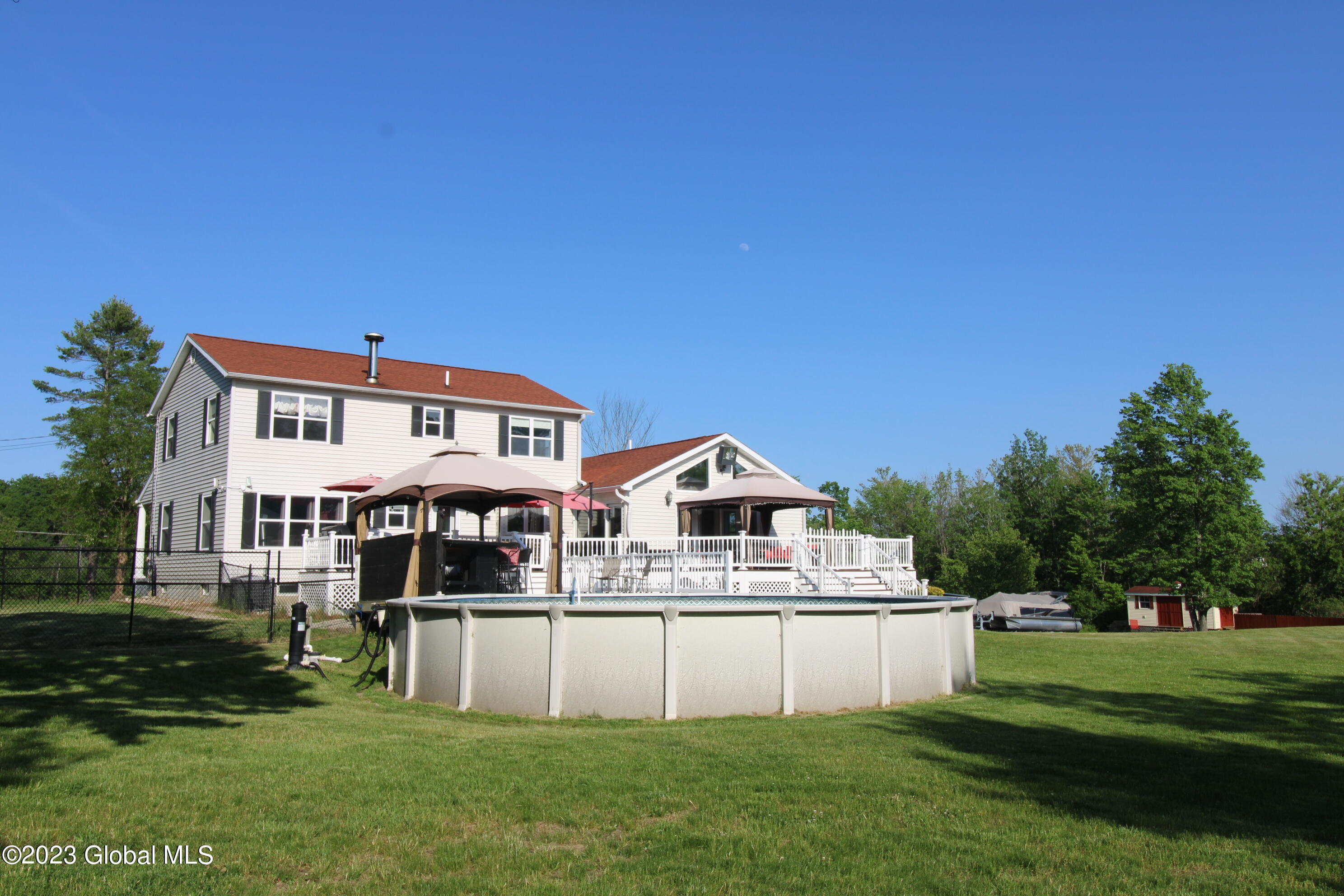 2725 Ridge Road Glenville, NY 12302 - Photo 45 of 73 houseback2