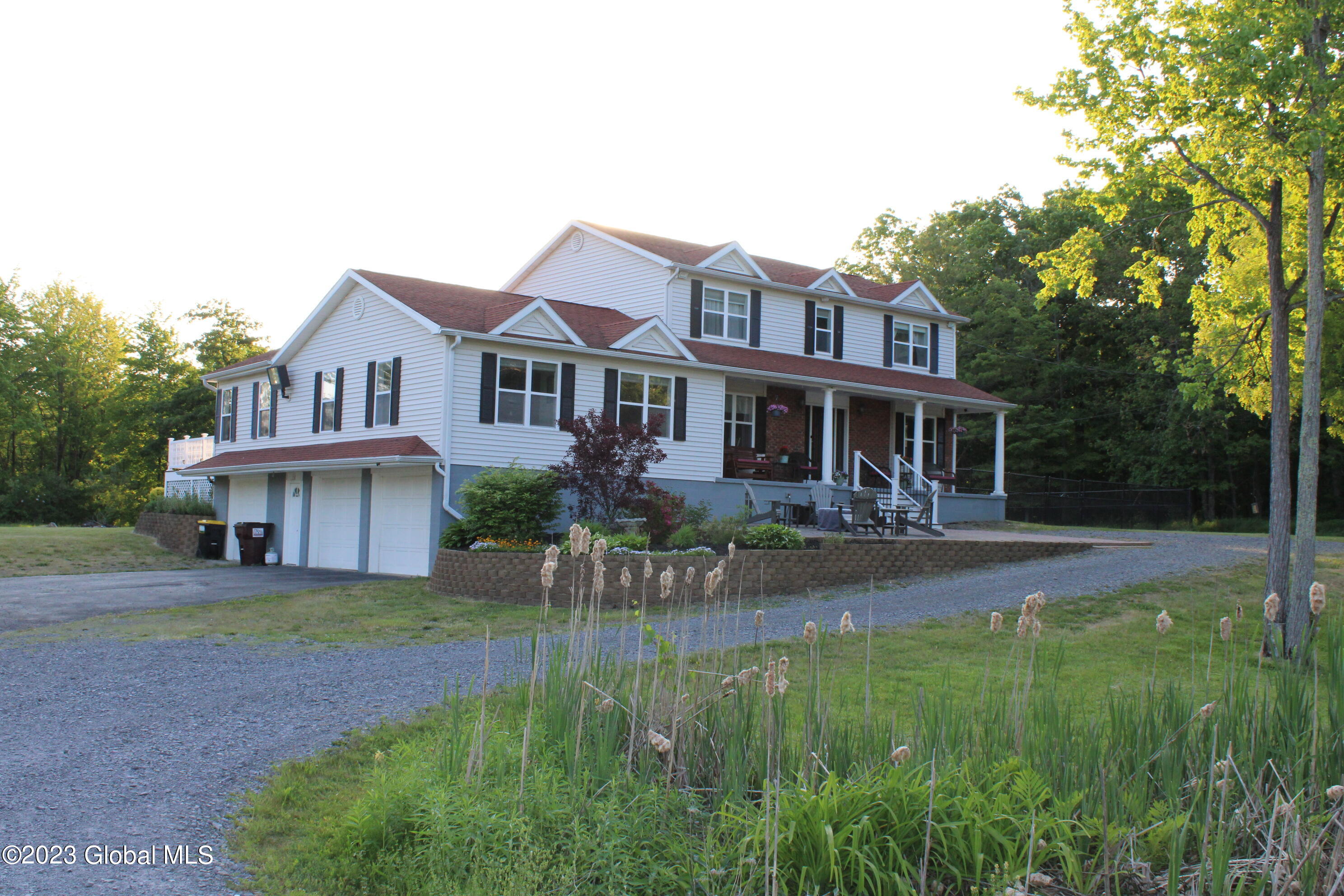 2725 Ridge Road Glenville, NY 12302 - Photo 6 of 73 front9