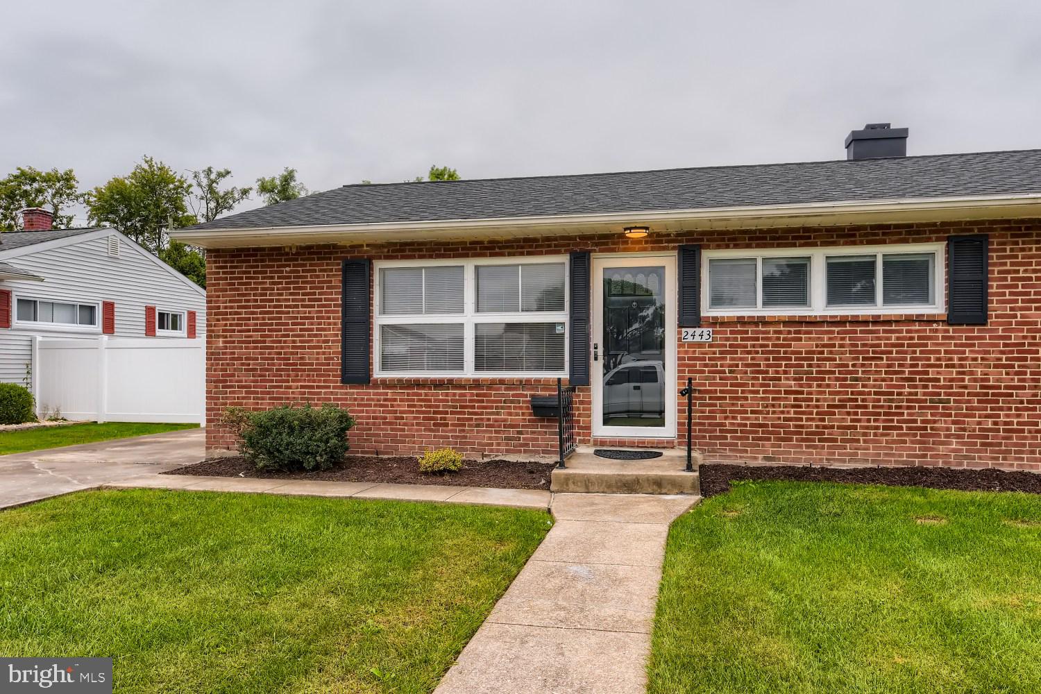2443 Woodcroft Road Baltimore, MD 21234 - Photo 3 of 31 Gallery Image 3