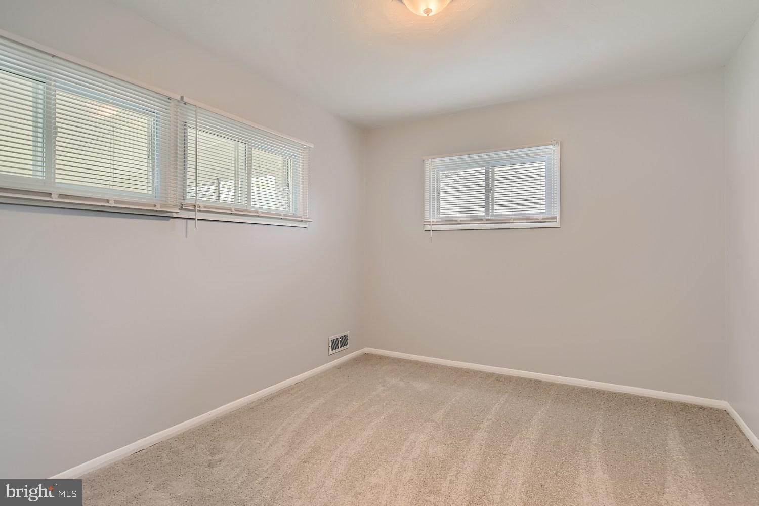 2443 Woodcroft Road Baltimore, MD 21234 - Photo 22 of 31 Gallery Image 22