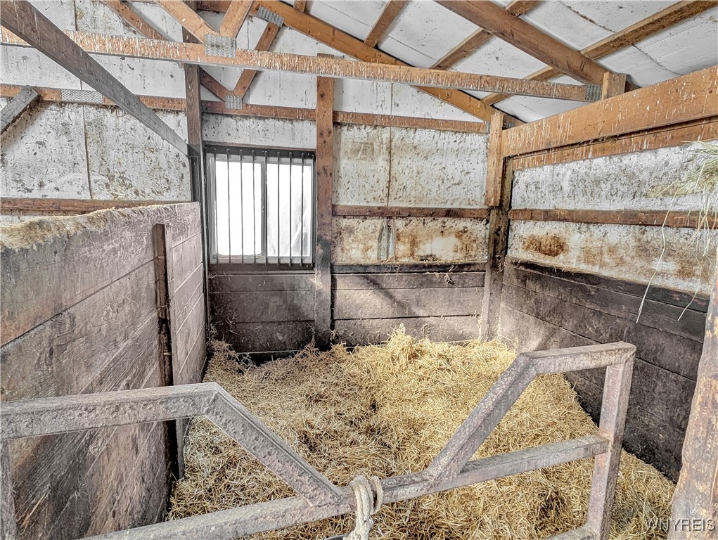 7396 Albro Road Pike, NY 14024 - Photo 14 of 42