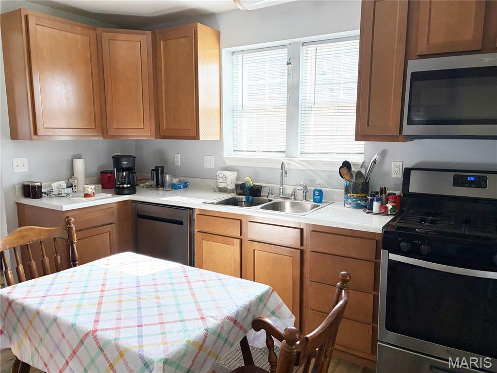 306 Elmont Road Sullivan, MO 63080 - Photo 3 of 21