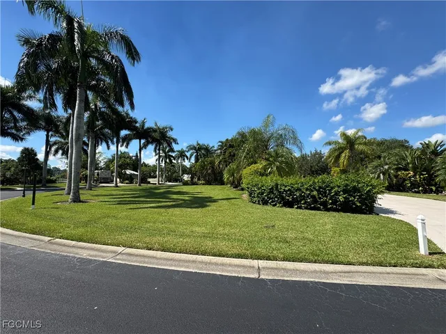 a view of a golf course with a garden
