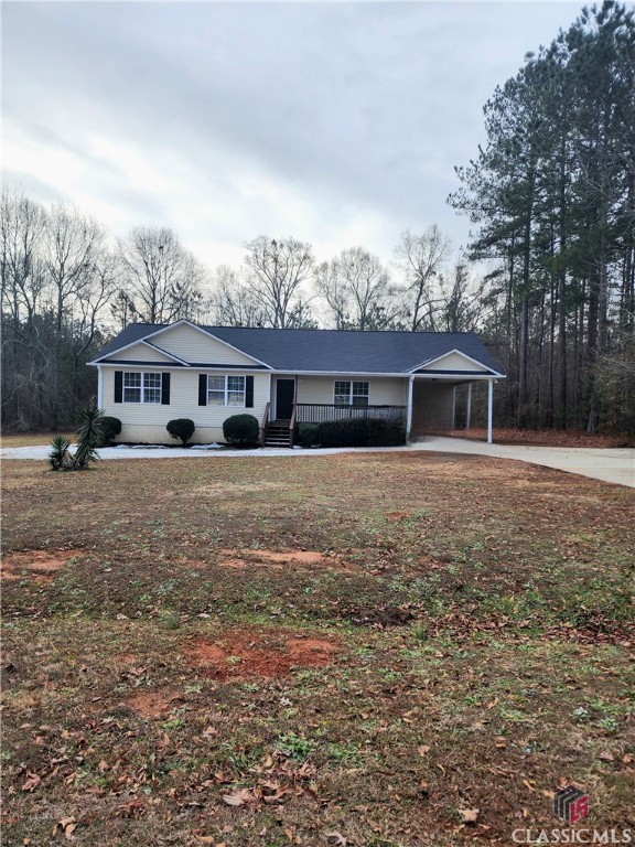 324 Emerald Circle Colbert, GA 30628 - Photo 1 of 20