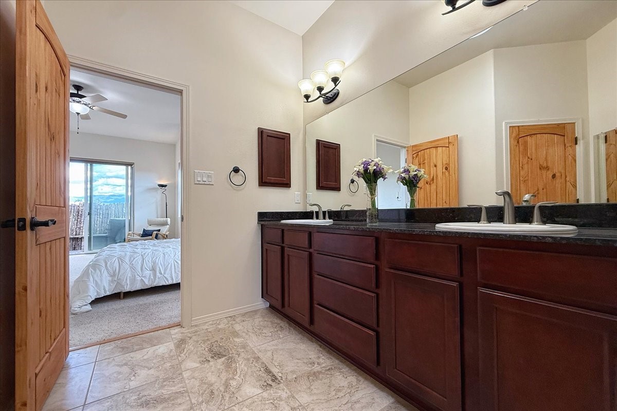 12 Via Optima Santa Fe, NM 87507 - Photo 28 of 60