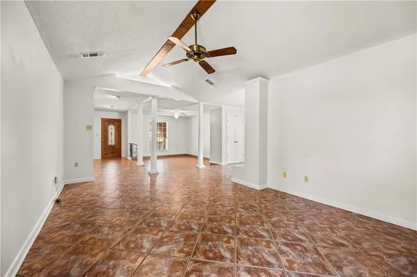 $279,900 | 8519 Fairway Drive, Pineville, LA 71360