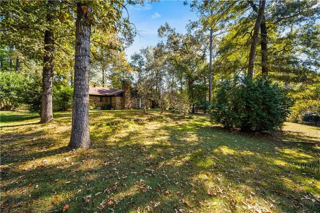 $259,900 | 8519 Fairway Drive, Pineville, LA 71360