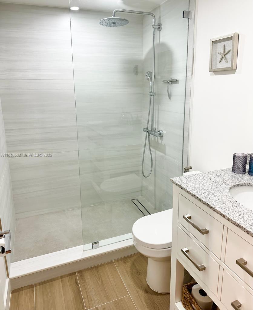 72 South 7th, Unit 112 Naples, FL 34112 - Photo 17 of 30 Master Bath