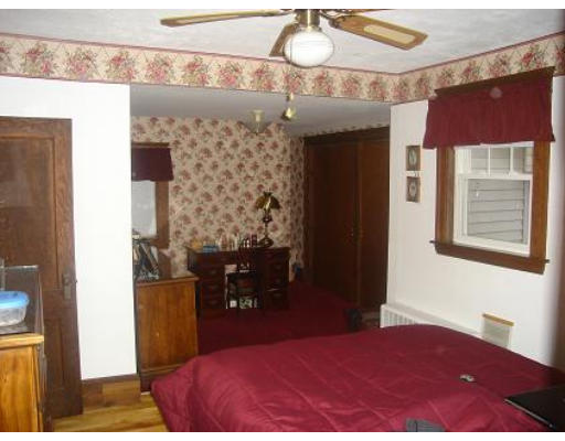 37 Marland Road Worcester, MA 01606 - Photo 12 of 14 Gallery Image 12