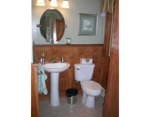 37 Marland Road Worcester, MA 01606 - Photo 9 of 14 Gallery Image 9