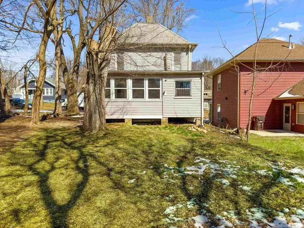 $65,000 | 908 East Behrends Avenue, Peoria, IL 61603