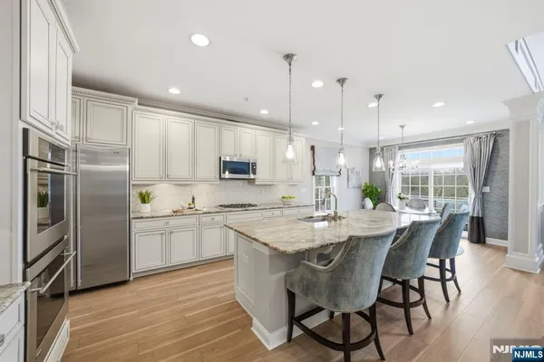 $1,874,000 | 26 Wheatsheaf Farm Road, Unit 84, Morris Township, NJ 07960