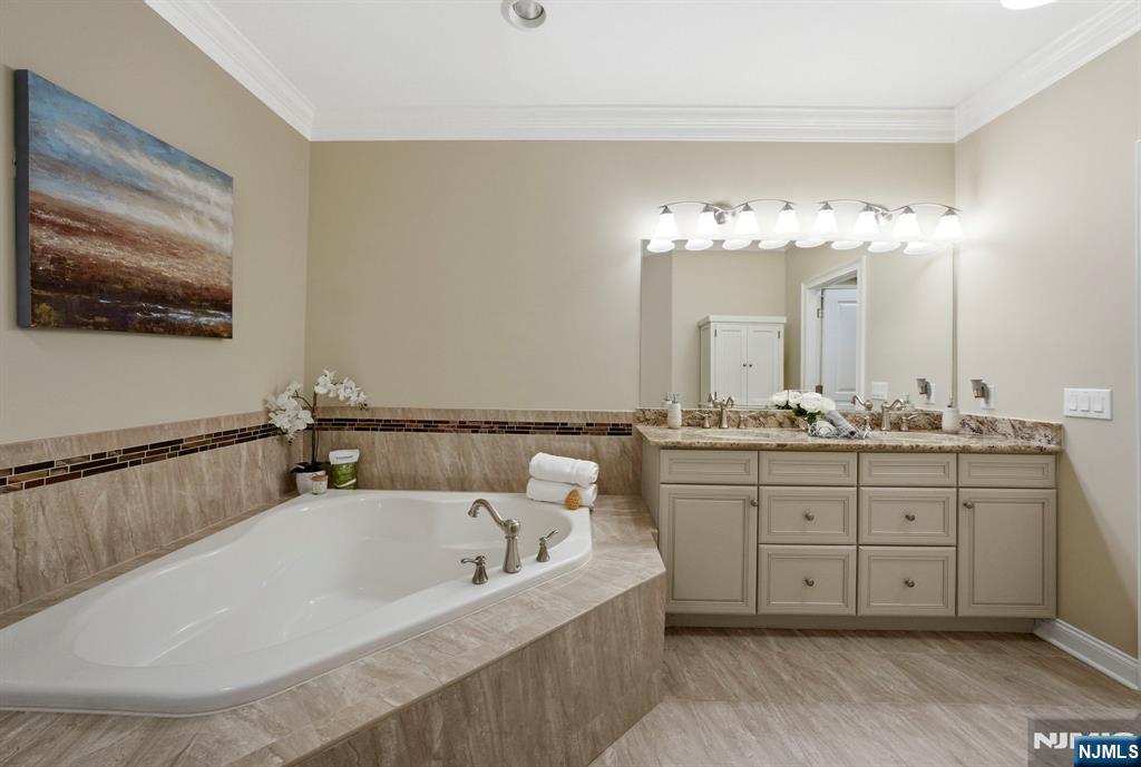 26 Wheatsheaf Farm Road, Unit 84 Morris Township, NJ 07960 - Photo 28 of 48