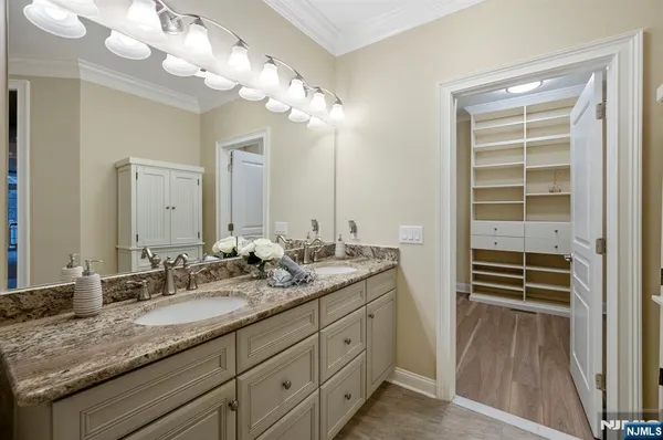 $1,874,000 | 26 Wheatsheaf Farm Road, Unit 84, Morris Township, NJ 07960