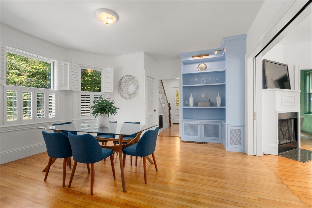 302 Concord Road Weston, MA 02493 - Photo 15 of 38 Gallery Image 15