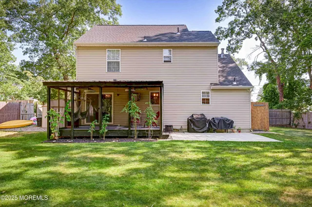 $525,000 | 1007 Elwood Street, Forked River, NJ 08731