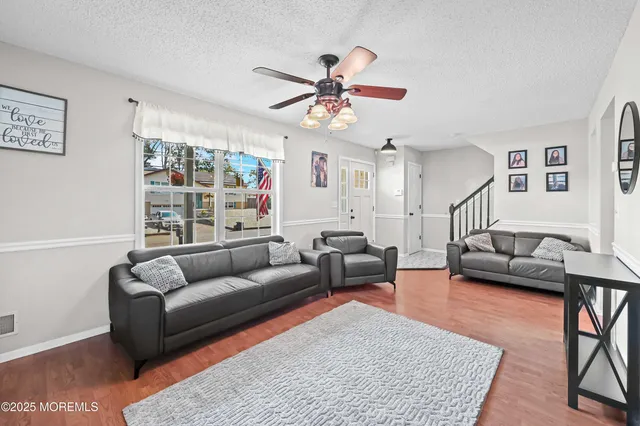 $525,000 | 1007 Elwood Street, Forked River, NJ 08731