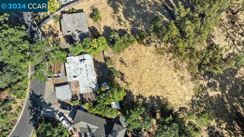 1352 Sunset Loop Lafayette, CA 94549 - Photo 27 of 29 an aerial view of a house with a yard