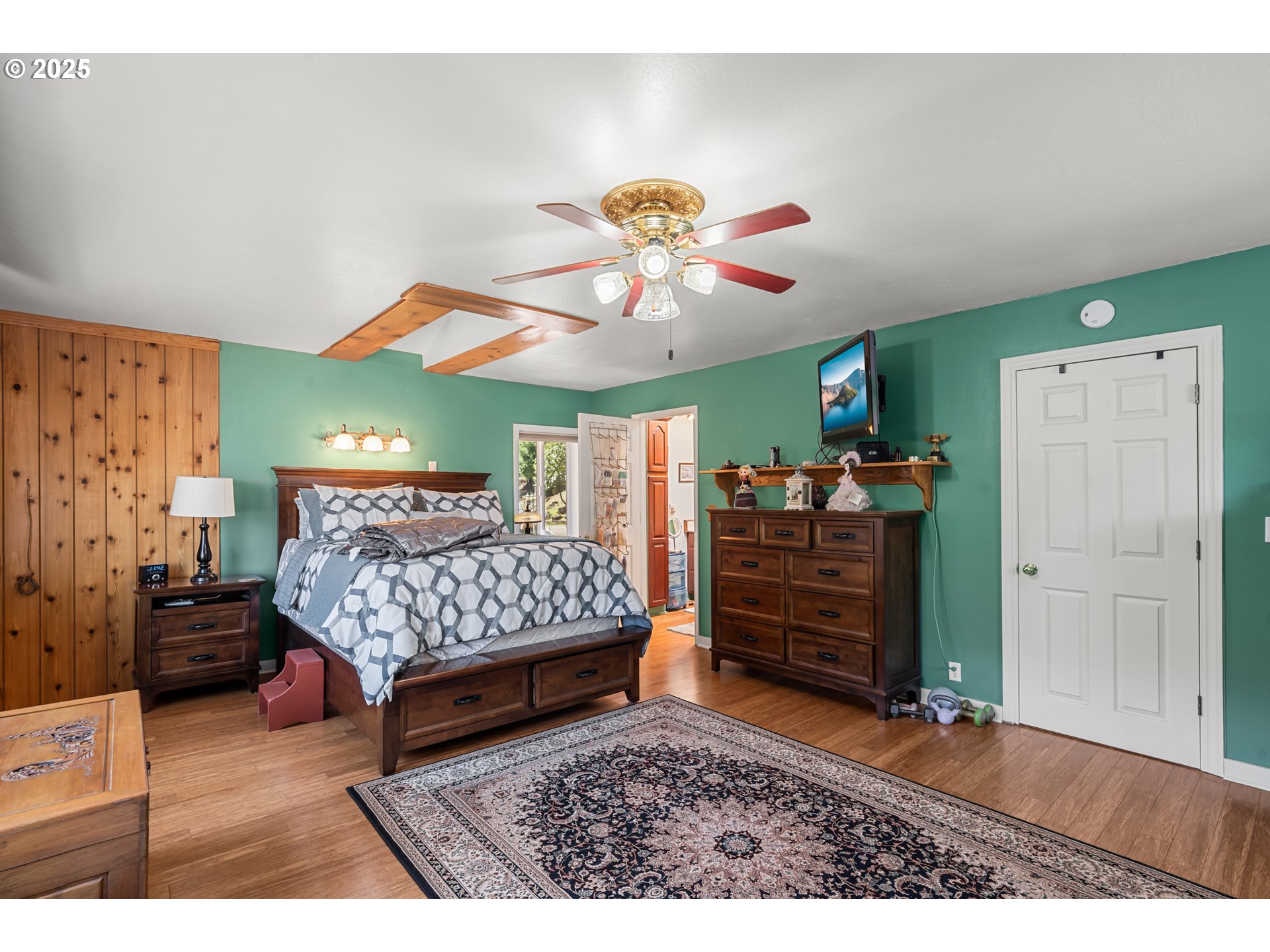 520 Brimstone Road Wolf Creek, OR 97497 - Photo 14 of 41