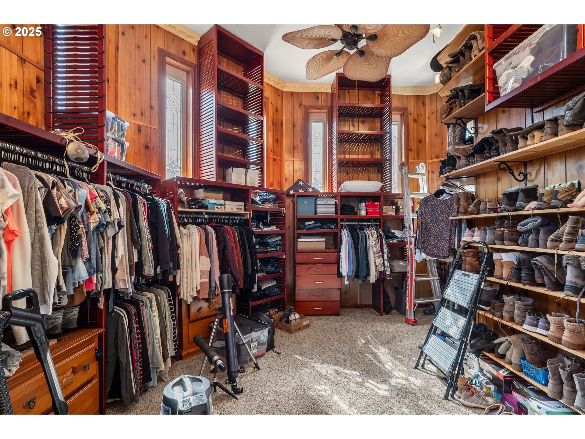 520 Brimstone Road Wolf Creek, OR 97497 - Photo 17 of 41