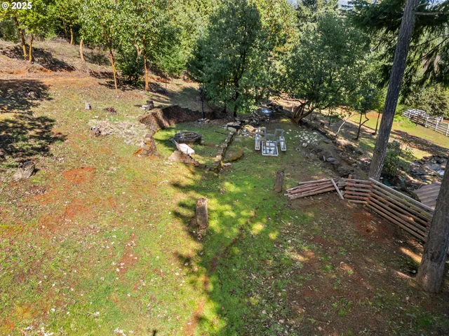 $829,000 | 520 Brimstone Road, Wolf Creek, OR 97497