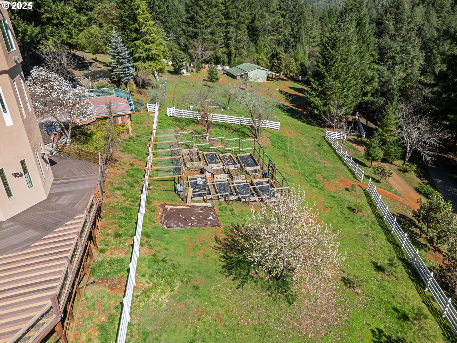 520 Brimstone Road Wolf Creek, OR 97497 - Photo 39 of 41