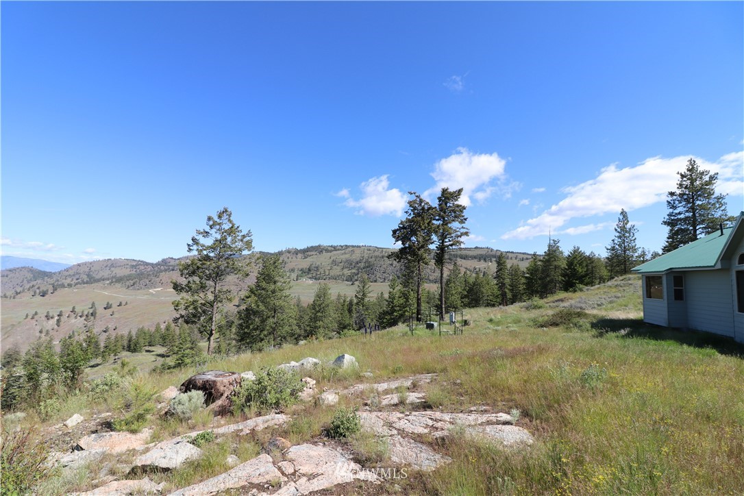 204 Sunset Ridge Road Oroville, WA 98844 - Photo 16 of 20 Gallery Image 16