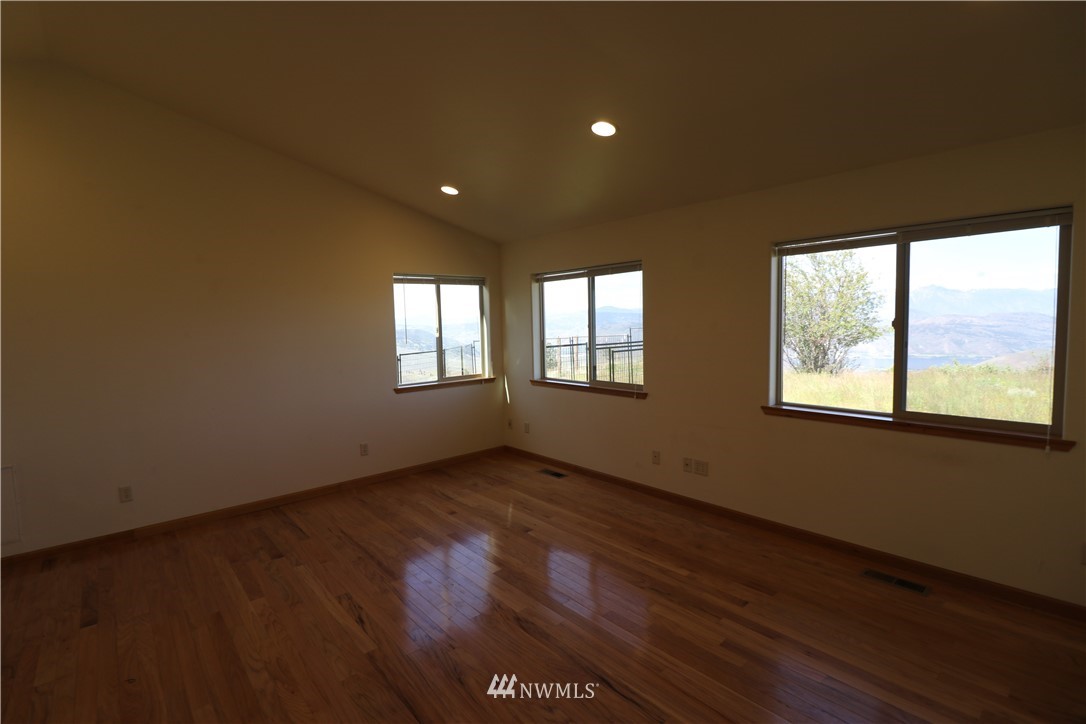 204 Sunset Ridge Road Oroville, WA 98844 - Photo 8 of 20 Gallery Image 8