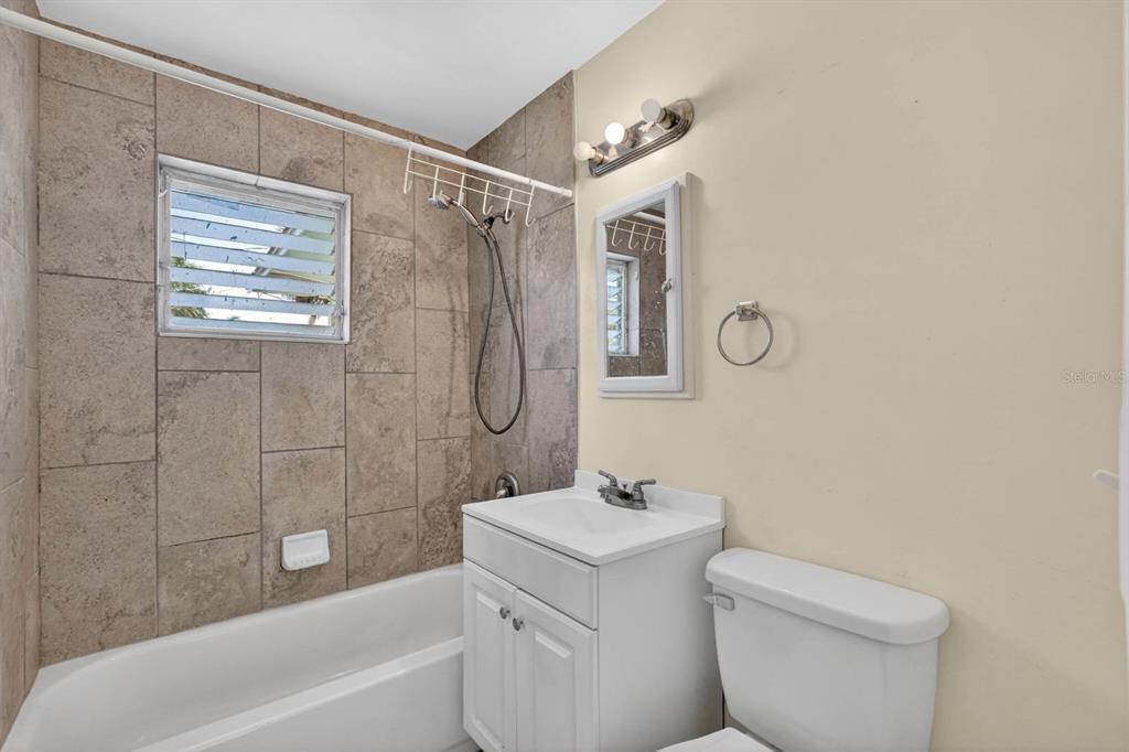 39 Margaret Road Ormond Beach, FL 32176 - Photo 11 of 30