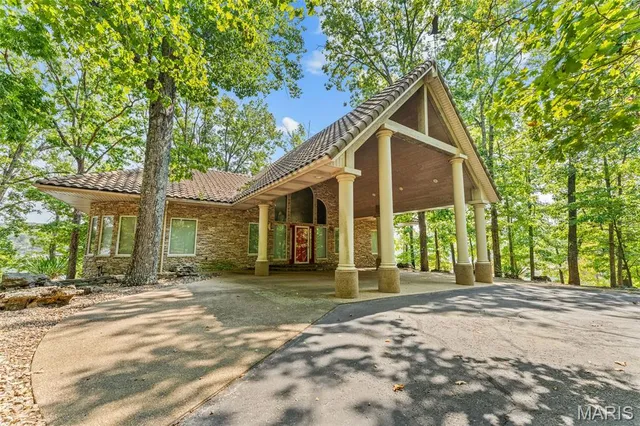 $2,250,000 | 24304 Mustang Lane, Shell Knob, MO 65747