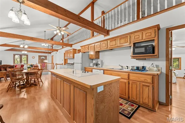 $2,250,000 | 24304 Mustang Lane, Shell Knob, MO 65747