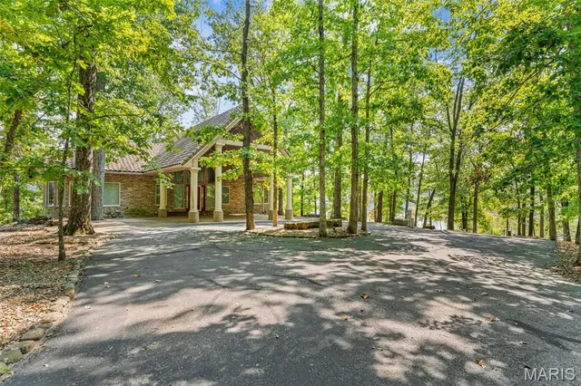 $2,250,000 | 24304 Mustang Lane, Shell Knob, MO 65747