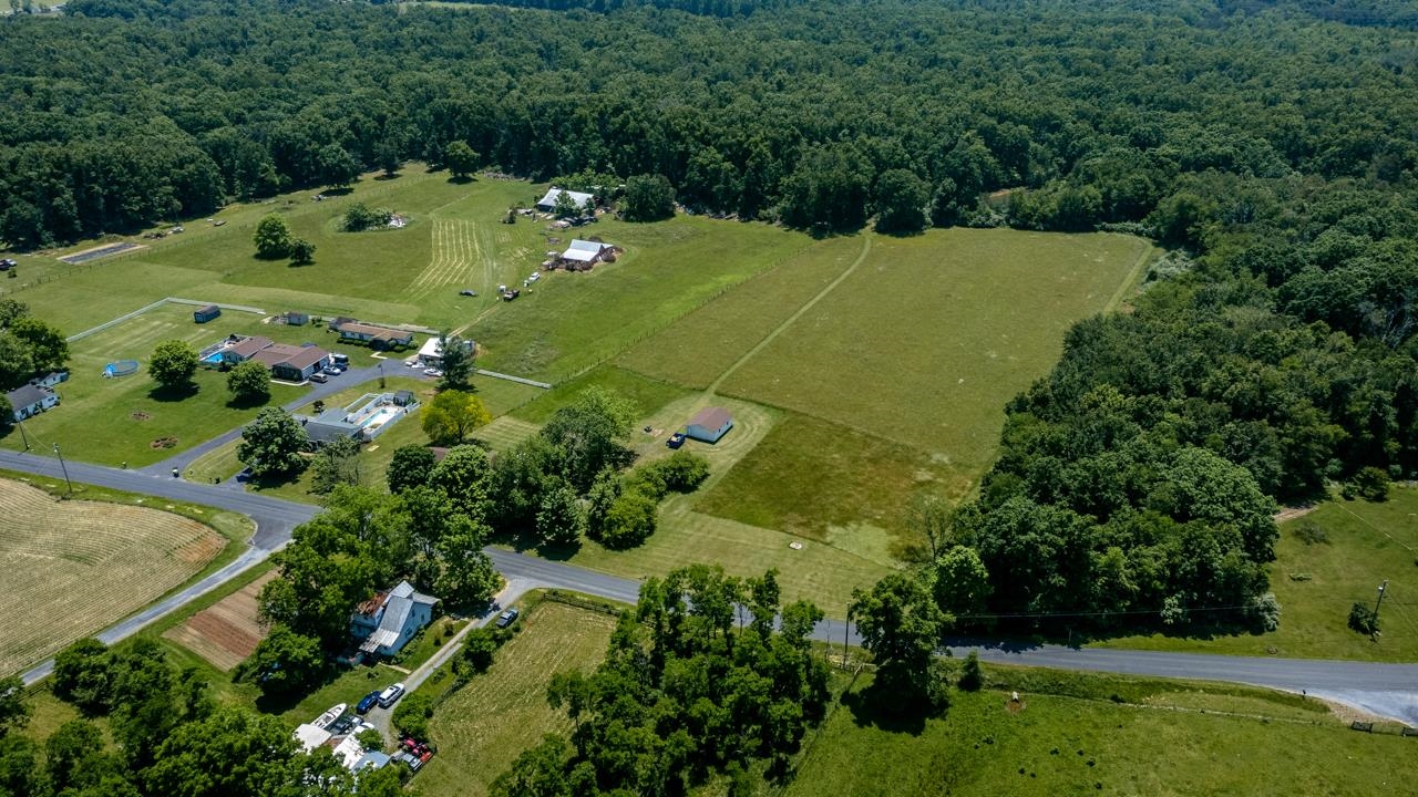 3252 Lyndhurst Road Stuarts Draft, VA 24477 - Photo 54 of 75
