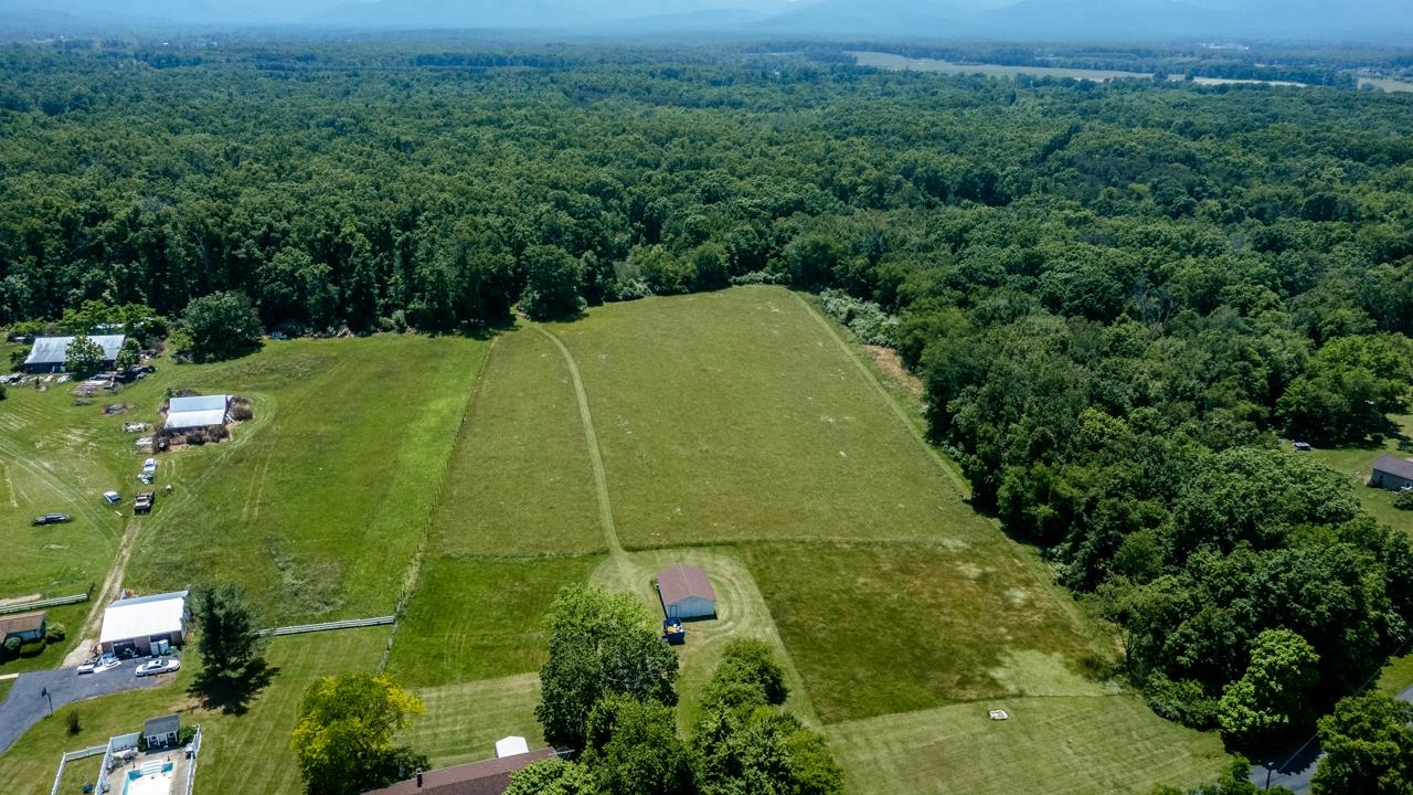 3252 Lyndhurst Road Stuarts Draft, VA 24477 - Photo 72 of 75 an aerial view of a residential houses