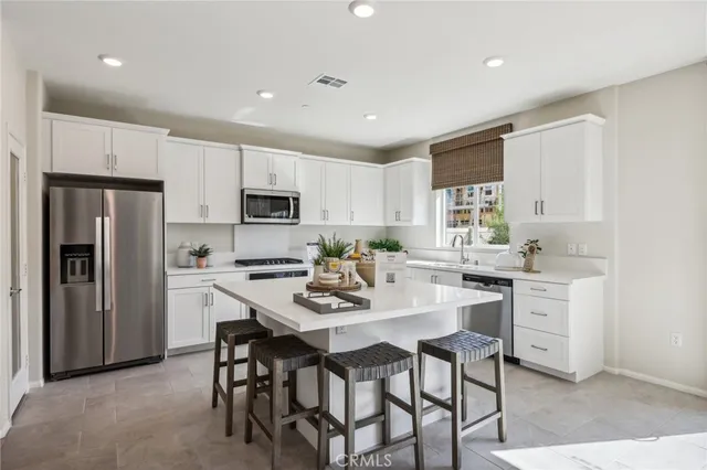 $671,557 | 83174 Verio Way, Indio, CA 92201