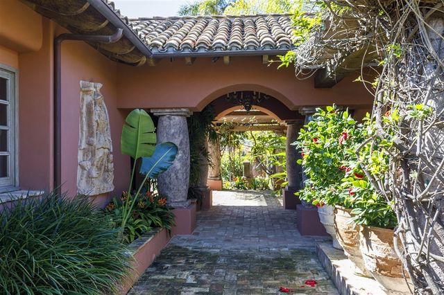 $4,600,000 | 17116 Paseo Hermosa, Rancho Santa Fe, CA 92067