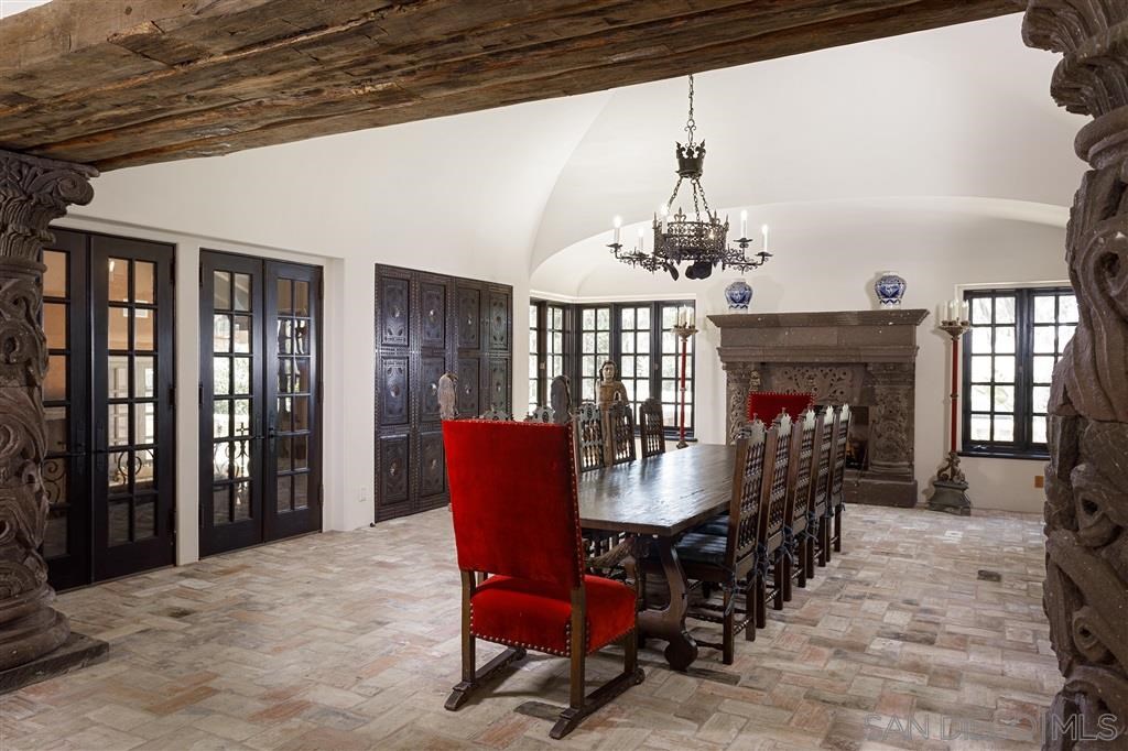 17116 Paseo Hermosa Rancho Santa Fe, CA 92067 - Photo 7 of 24