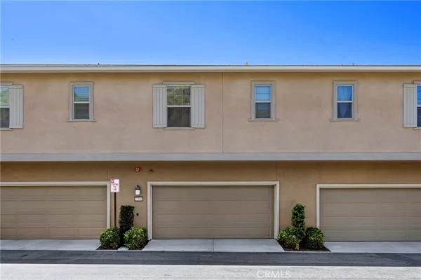 $620,000 | 22886 Concord Drive, Saugus, CA 91350