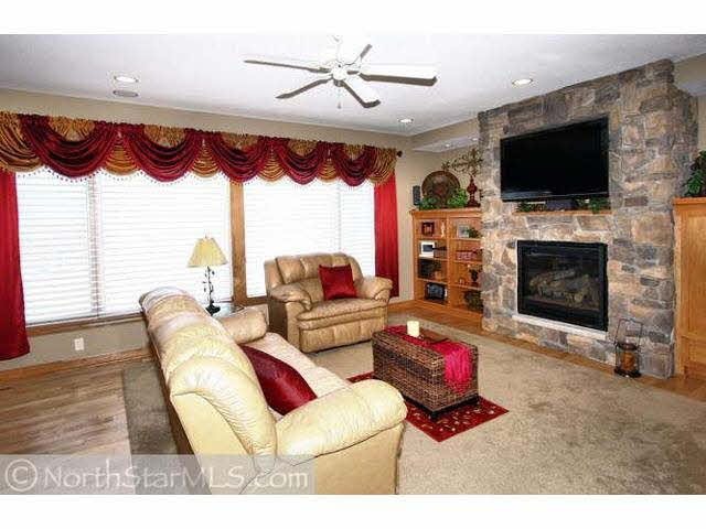 1620 Sparrow Road Waconia, MN 55387 - Photo 3 of 9 Gallery Image 3