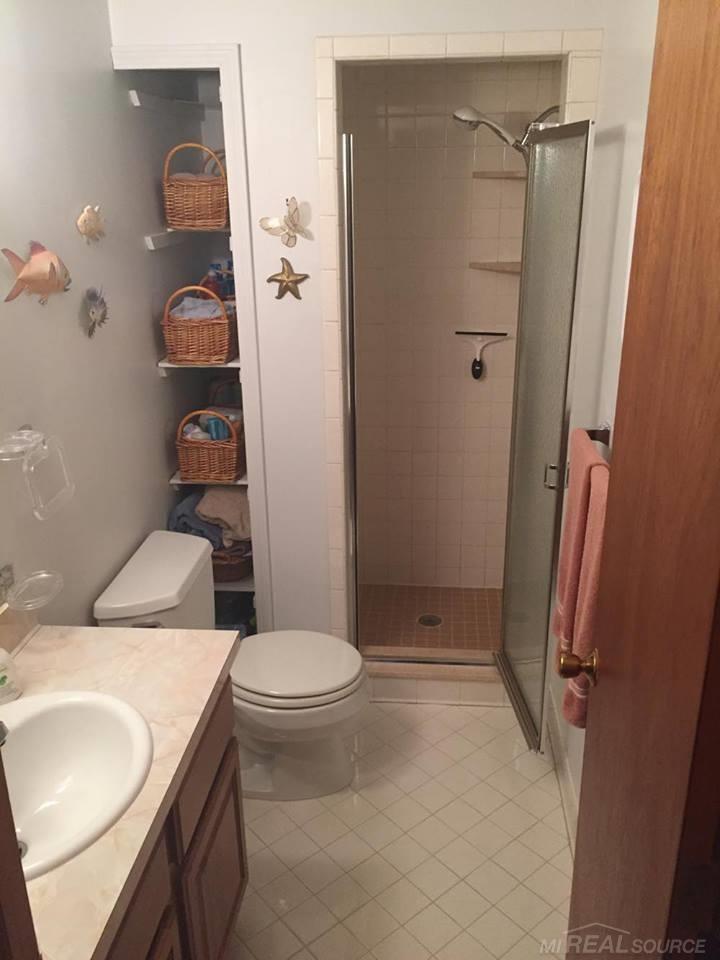 46141 Edgewater Street Chesterfield, MI 48047 - Photo 19 of 21