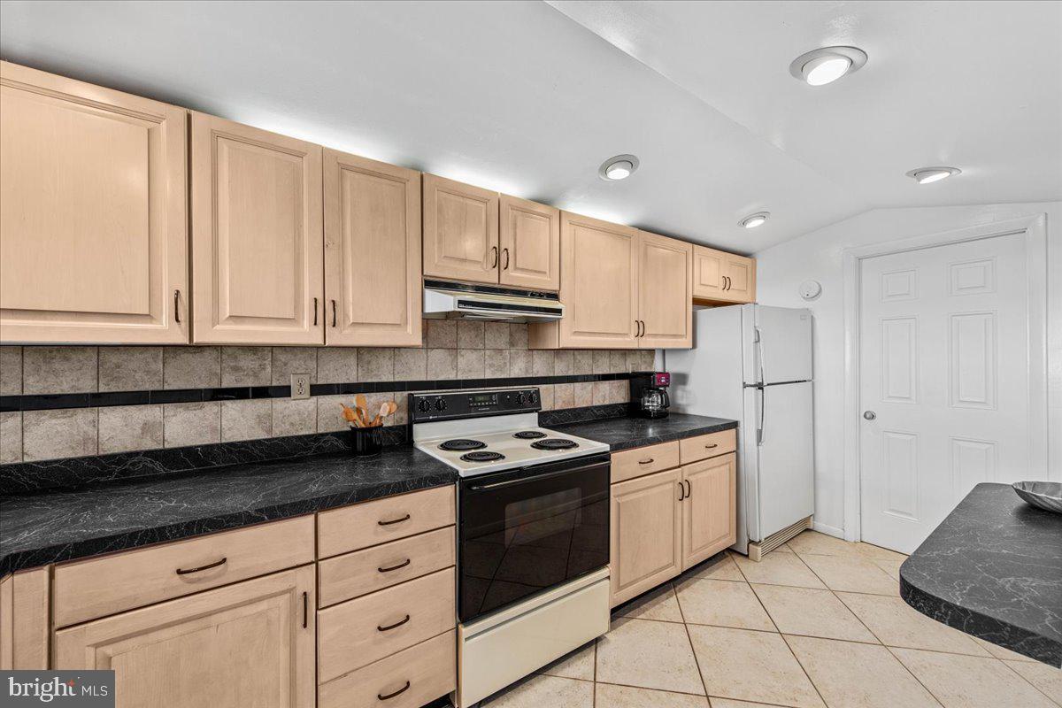 204 North Edgewater House Road, Unit 204N Bethany Beach, DE 19930 - Photo 13 of 36