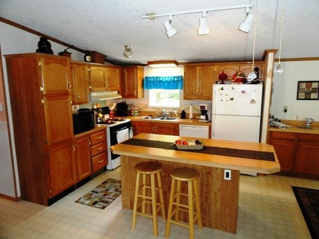 2060 River Road Tomahawk, WI 54487 - Photo 11 of 17 Gallery Image 11