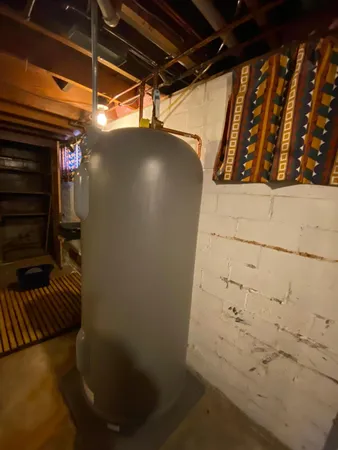 $192,900 | 245 North Broadway, Alden, MN 56009