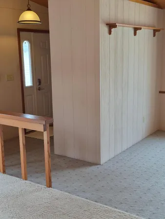 $192,900 | 245 North Broadway, Alden, MN 56009